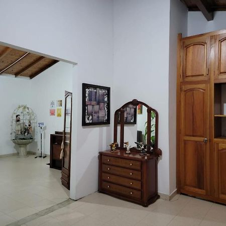 Rosita 2 Otel Jardín Dış mekan fotoğraf
