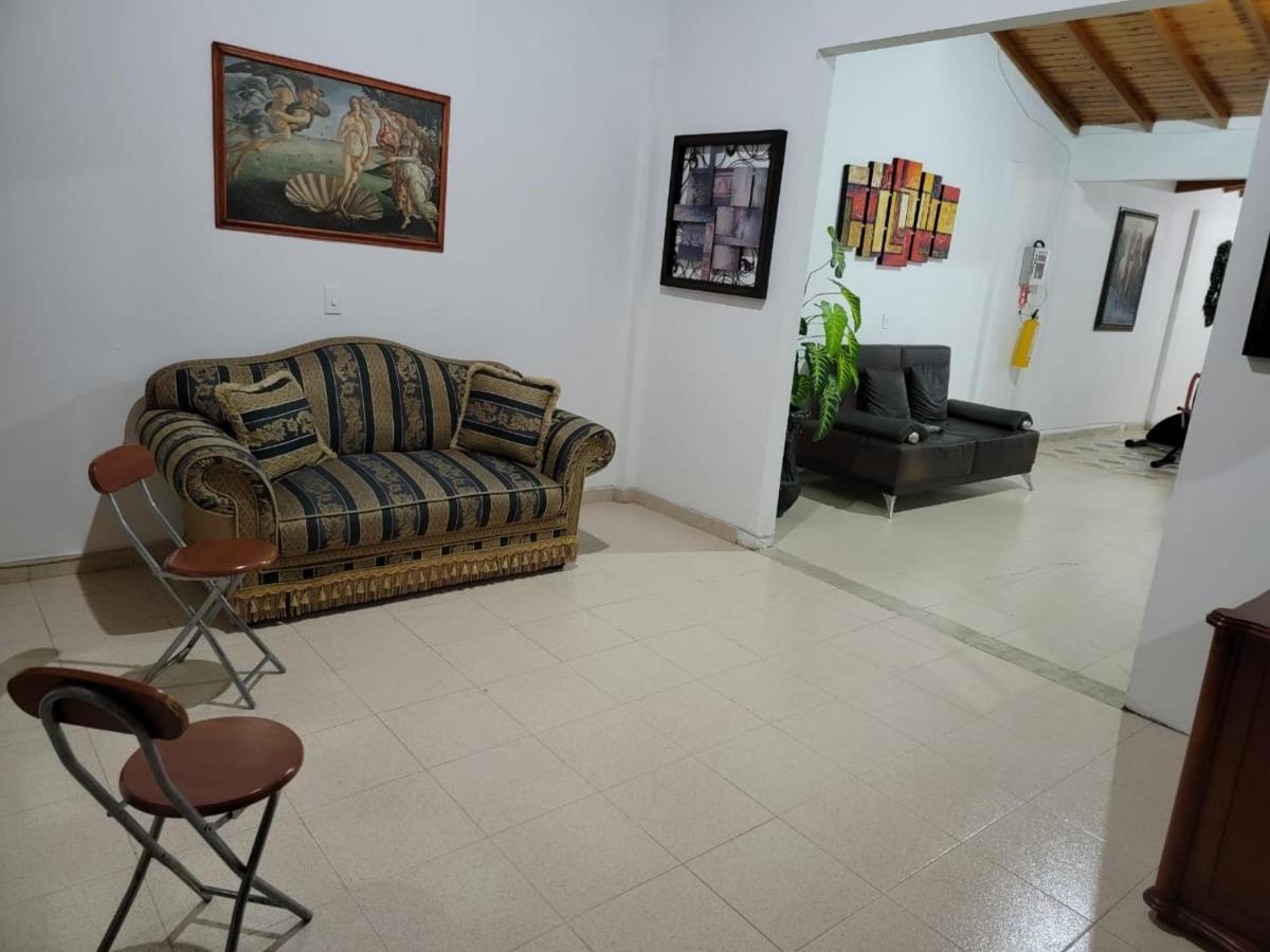 Rosita 2 Otel Jardín Dış mekan fotoğraf