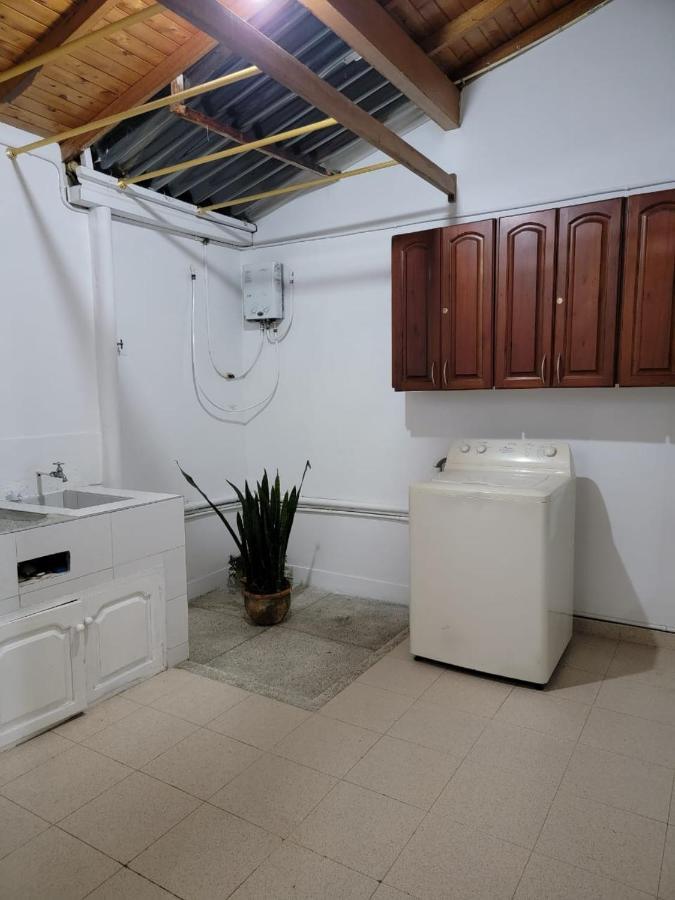 Rosita 2 Otel Jardín Dış mekan fotoğraf
