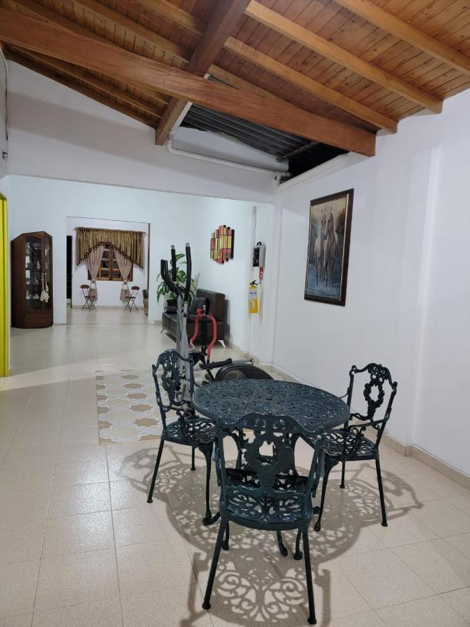 Rosita 2 Otel Jardín Dış mekan fotoğraf