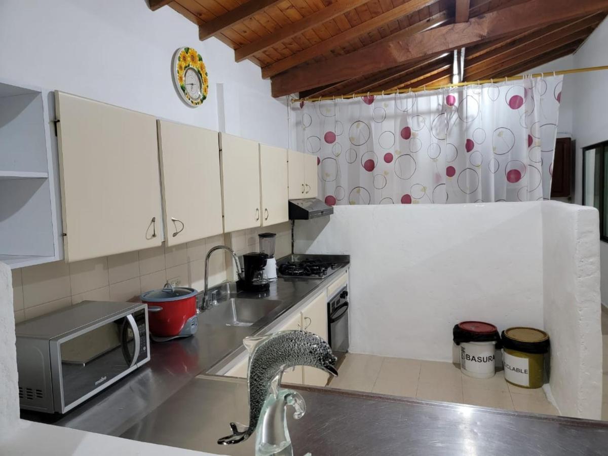 Rosita 2 Otel Jardín Dış mekan fotoğraf